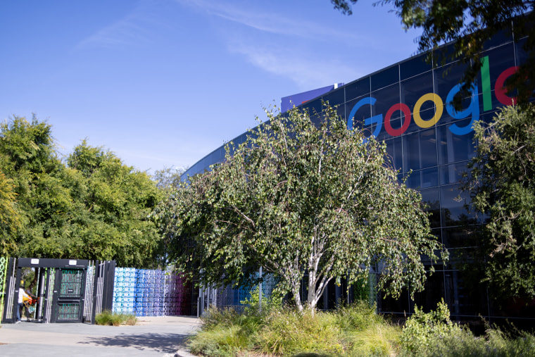 Educators Embrace AI Training at Google’s Headquarters