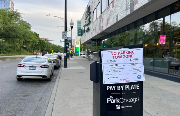 Chicago Aldermen Debate Over Parking Meter Sale Deal