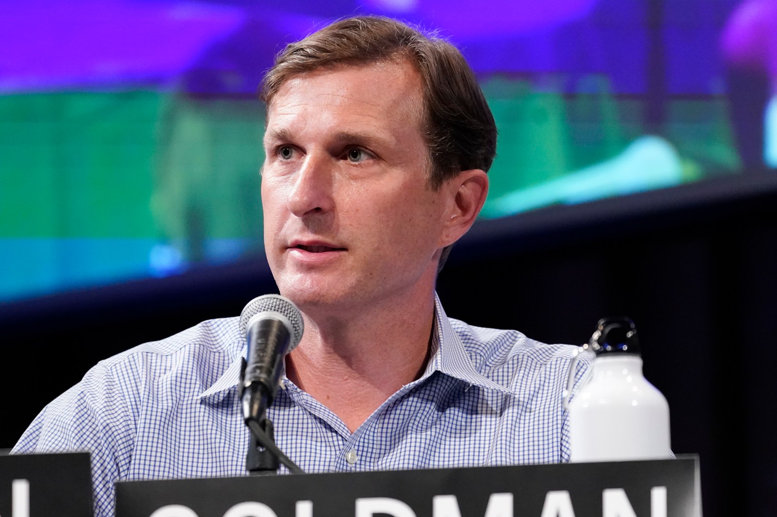 New York Coffee Shop Faces Backlash Over Stance on Democratic Congressman