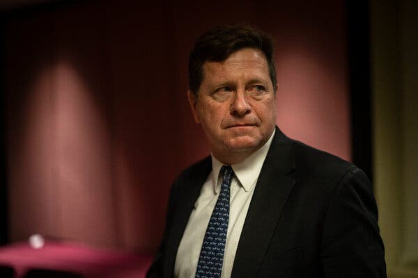 Trump Nominates Jay Clayton as New Intelligence Chief