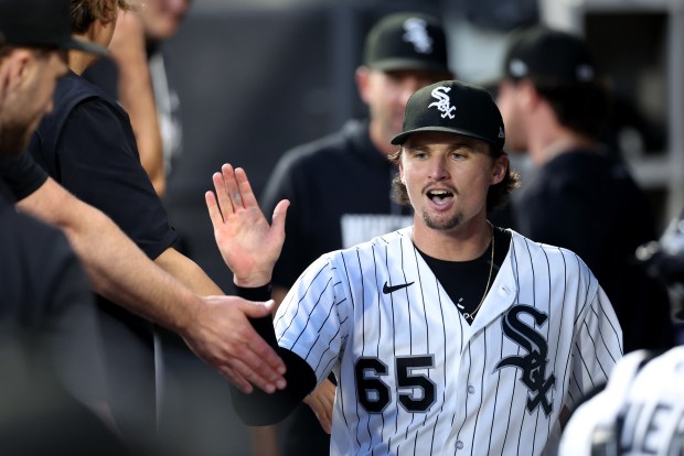 White Sox Stay Atop After Storms Postpone Game Against Braves