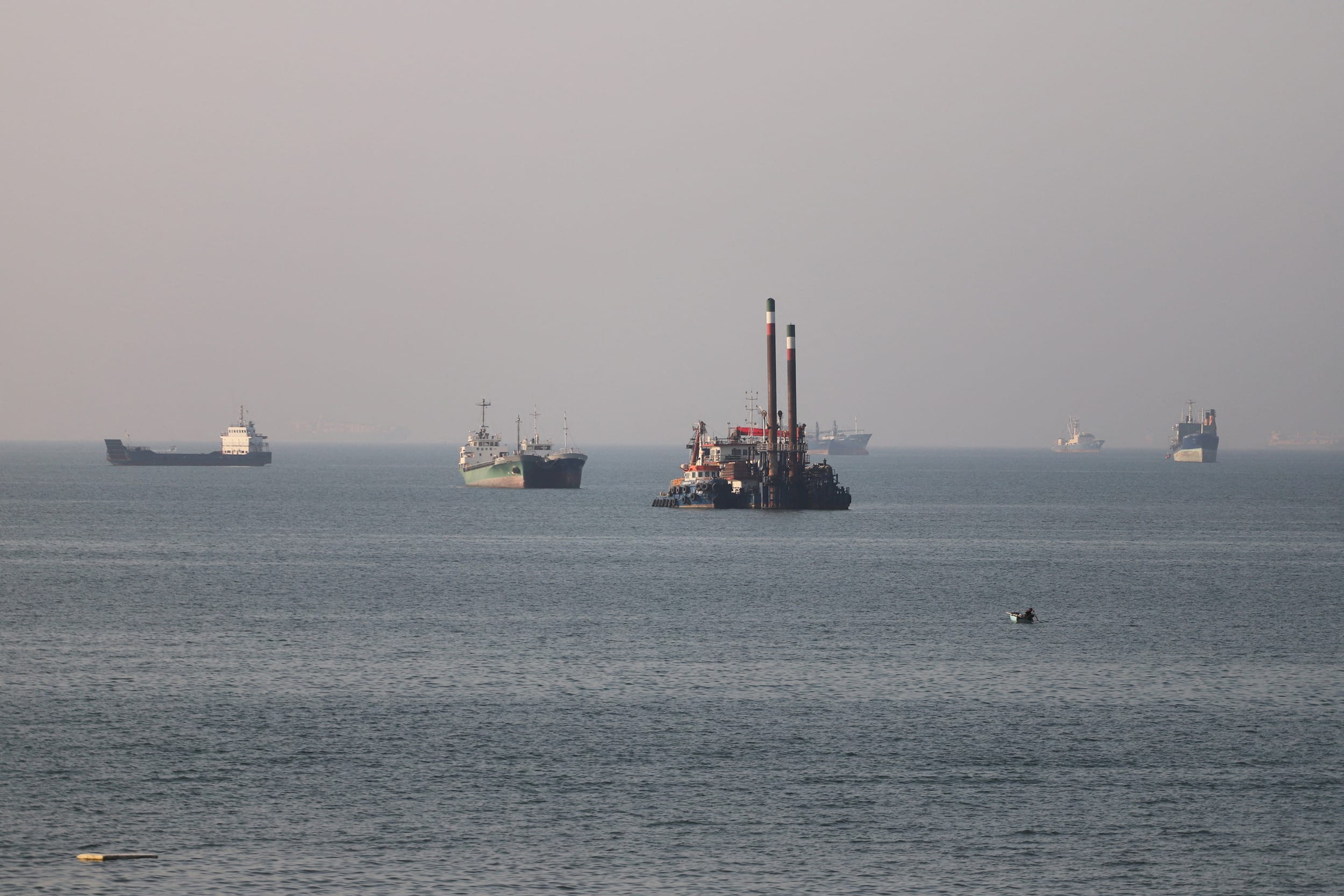 Tensions Escalate as U.S. and Iran Exchange Strikes