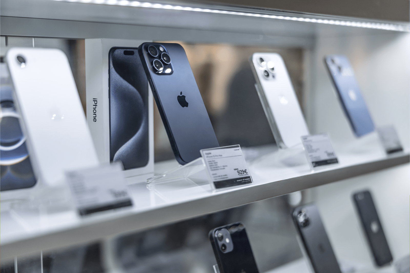 Impact of Rising Memory Costs on Smartphone Prices