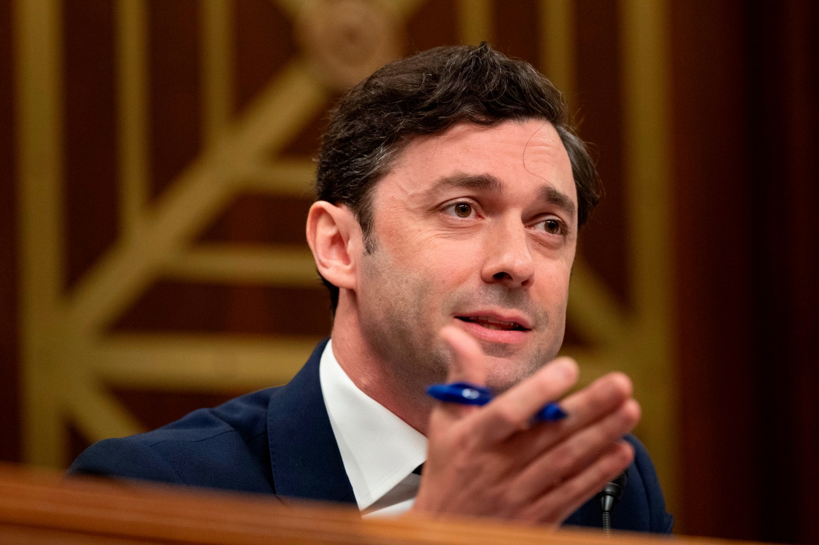 Trump Targets Senator Ossoff in Georgia Senate Race