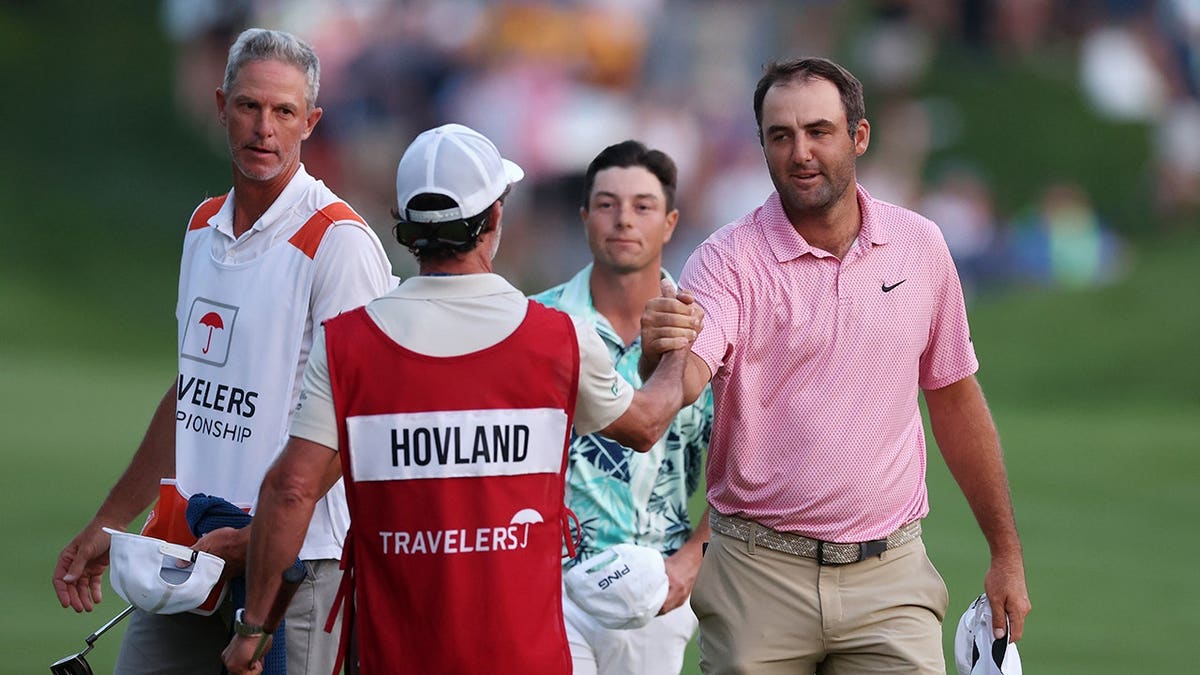 Scottie Scheffler Faces Playoff Showdown at Travelers Championship