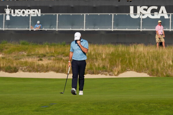 Scottie Scheffler in Contention at U.S. Open