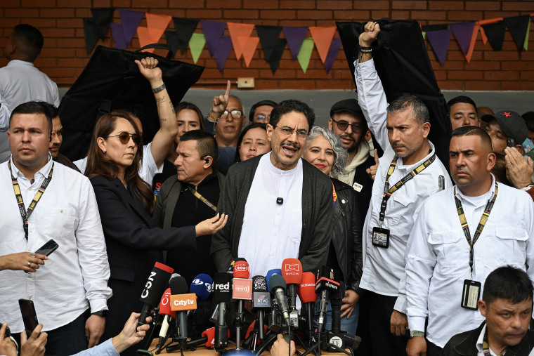 Colombia’s Presidential Election Heads to Runoff Amid Doubt