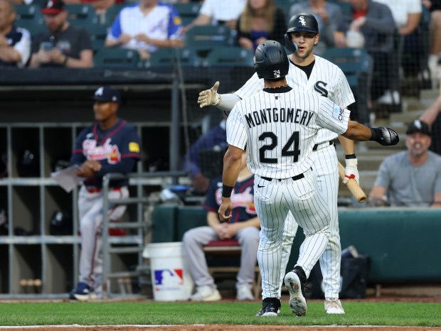 White Sox Triumph Over Braves, Claim First Place in AL Central