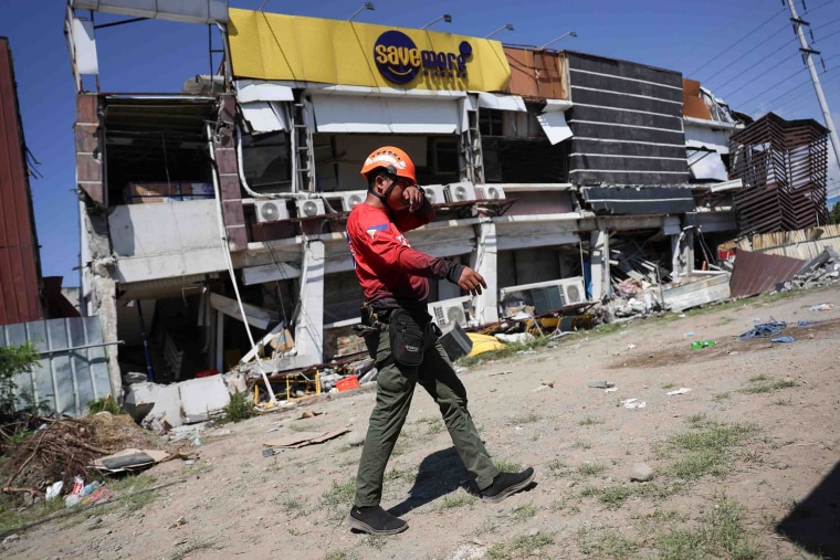 Rescue Efforts Continue After Devastating Earthquake in General Santos, Philippines