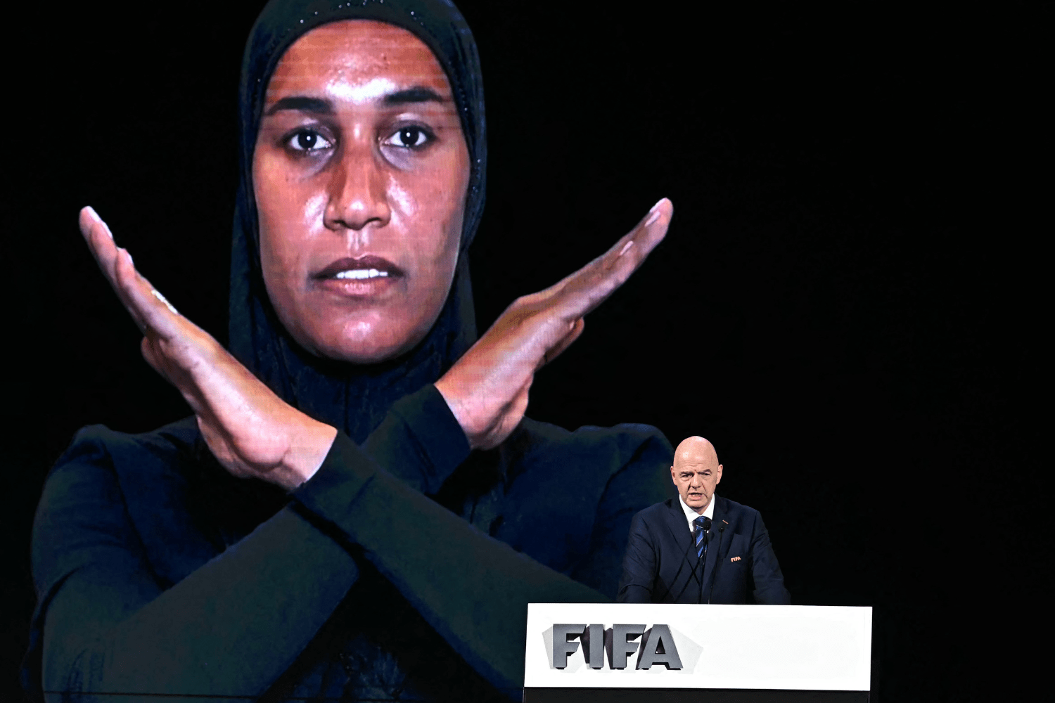 Players to Use ‘X’ Gesture for Reporting Racist Abuse at 2026 World Cup