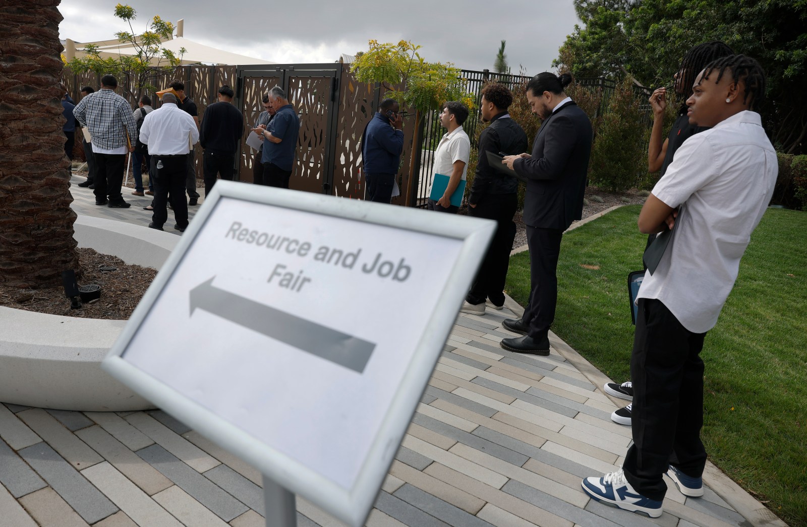 Virginia Boosts Unemployment Benefits for Jobless Workers