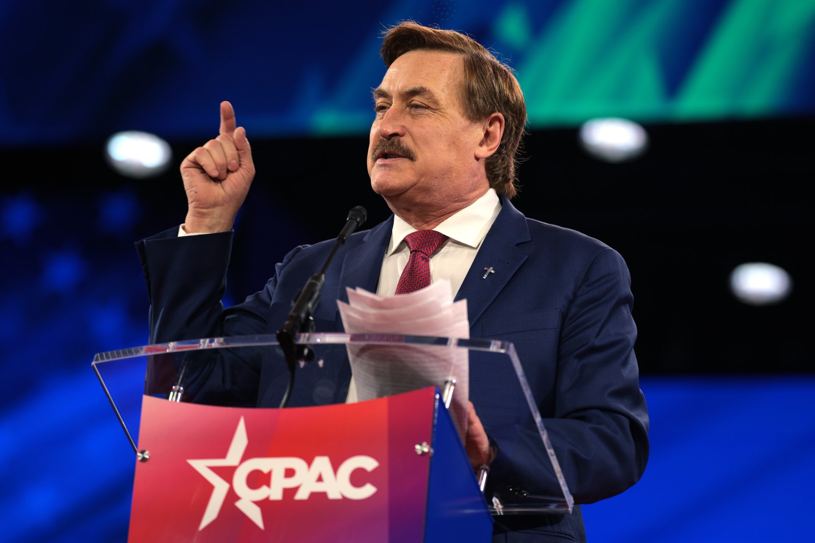 Minnesota Governor Race: Trump Endorses Mike Lindell