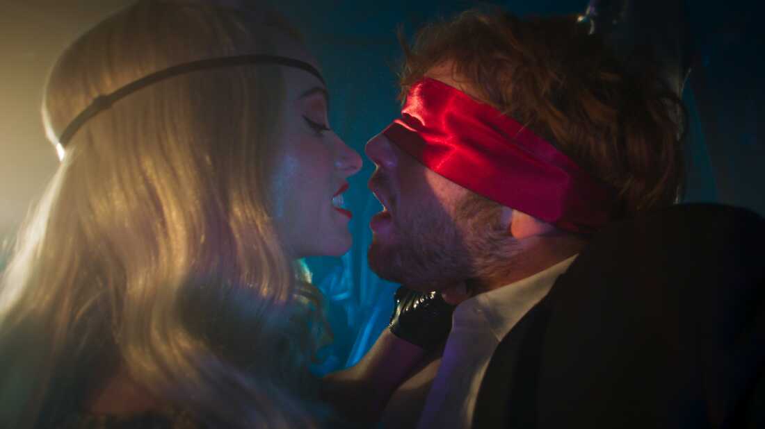 Exploring Cross-Generational Conversations in ‘I Want Your Sex’