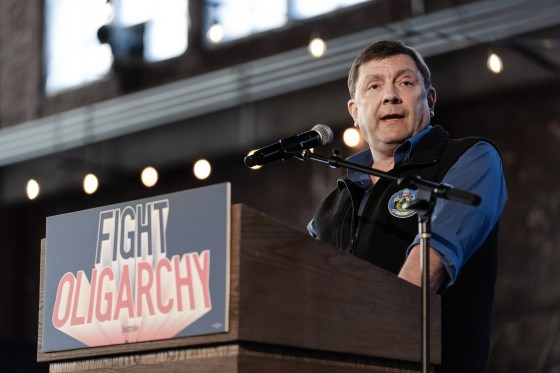 Democratic Candidates Push for Grassroots Support at County Events