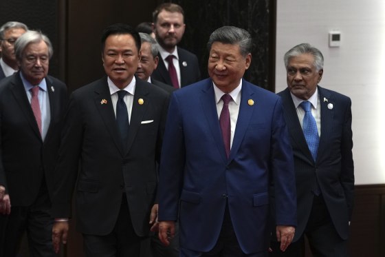 Xi Jinping Calls for Global Collaboration on AI