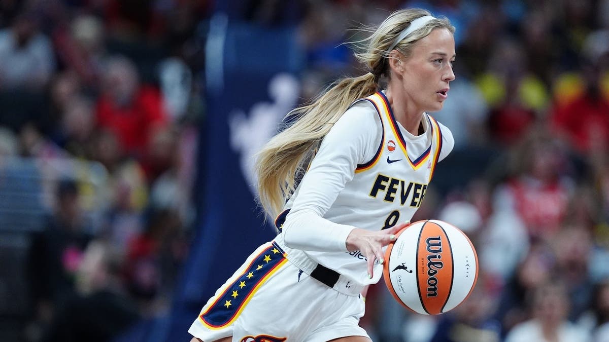 Brian Urlacher Praises WNBA Player Sophie Cunningham