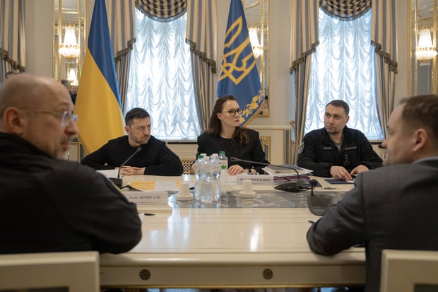 Ukraine’s Leadership Overhaul Amidst Winter Preparations and Political Strategy Shift