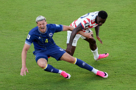 Folarin Balogun’s Red Card Sparks Controversy in Soccer Community