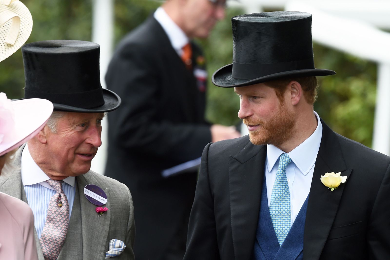 Prince Harry to Stay at Buckingham Palace Without Family