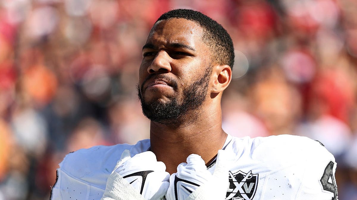 Dallas Cowboys’ Charles Snowden Faces Suspension Over DUI Charge