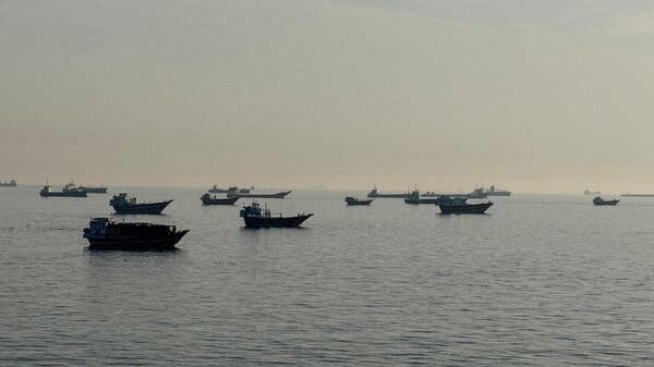 U.S. Military Targets Iranian Missile Sites in Strait of Hormuz