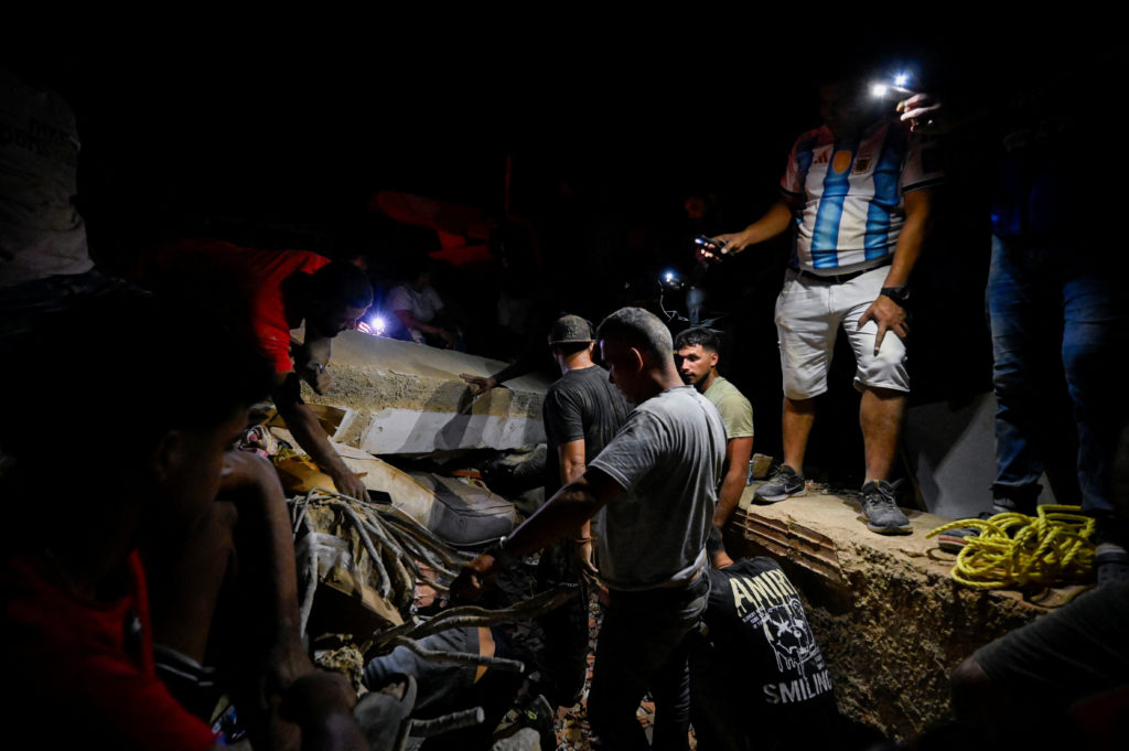 Venezuela Reels from Earthquake Devastation Amid Humanitarian Crisis