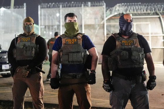 FBI Ceases Investigation of Assaults Involving ICE Agents