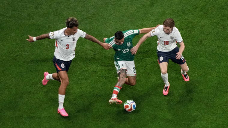 England Triumphs Over Mexico as Ten-Man Squad in World Cup