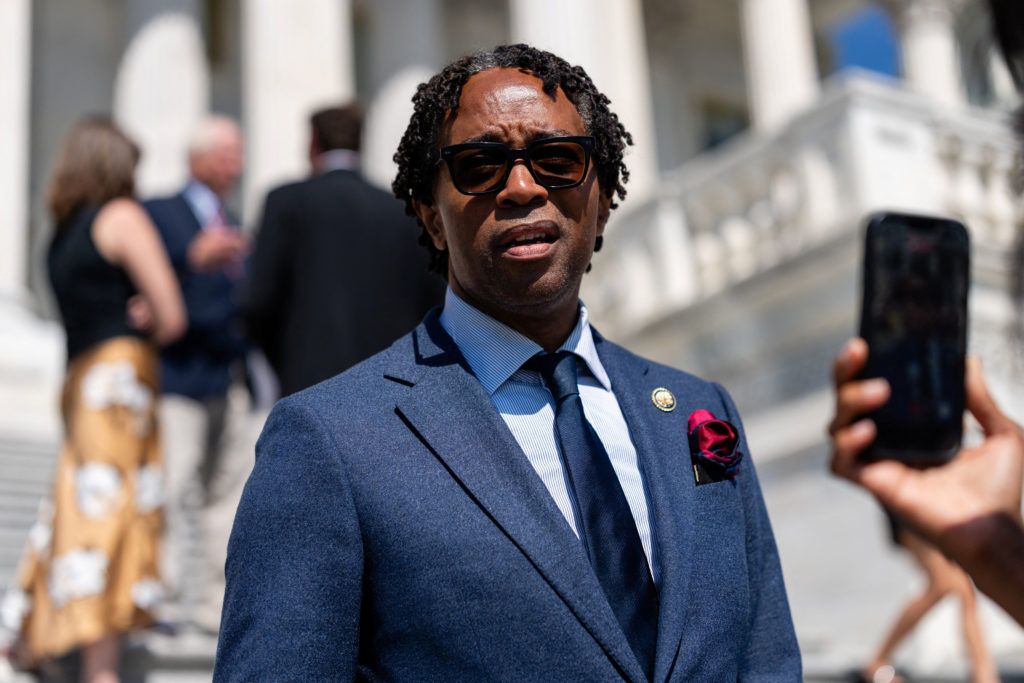 Cori Bush Fights Rematch Against Wesley Bell
