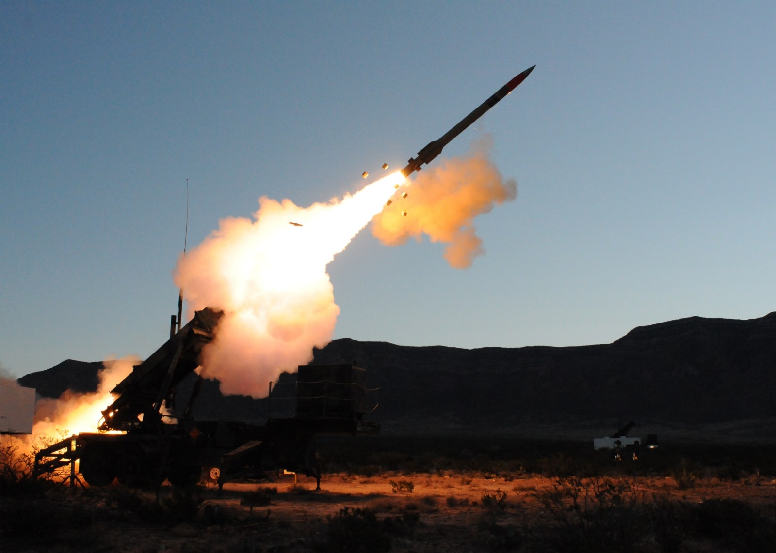 NATO Faces Challenges Amid Russia’s Strikes and Defense Supply Strains