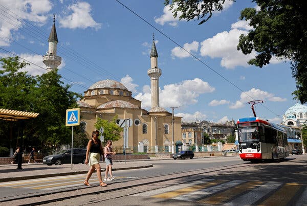 Crimea: A New Pressure Point in the Ukraine-Russia Conflict
