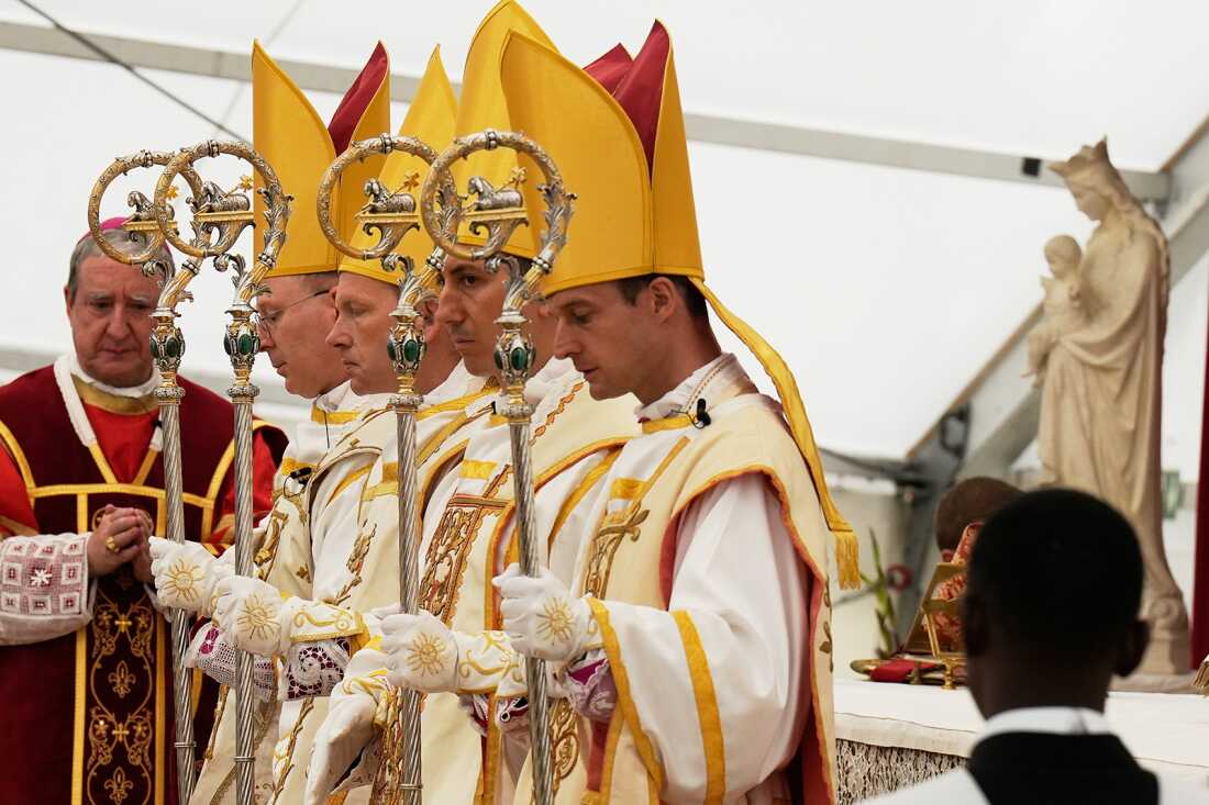 Excommunication of SSPX Bishops: A Traditionalist Defiance