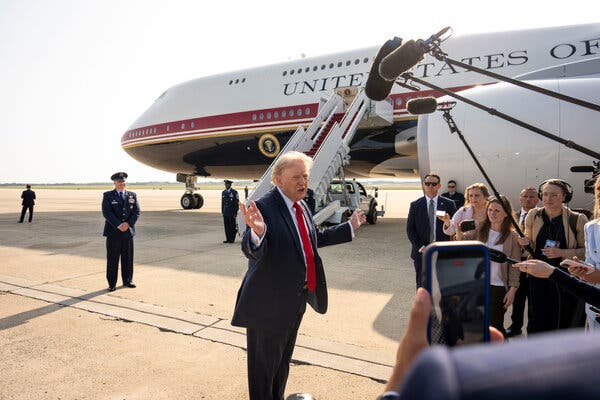FBI Investigates Leak Involving Qatari-Donated Jet Used by President Trump