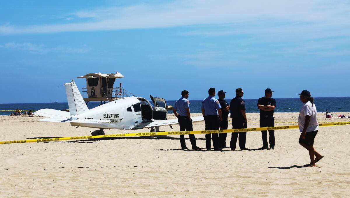 Emergency Plane Landing on Huntington State Beach