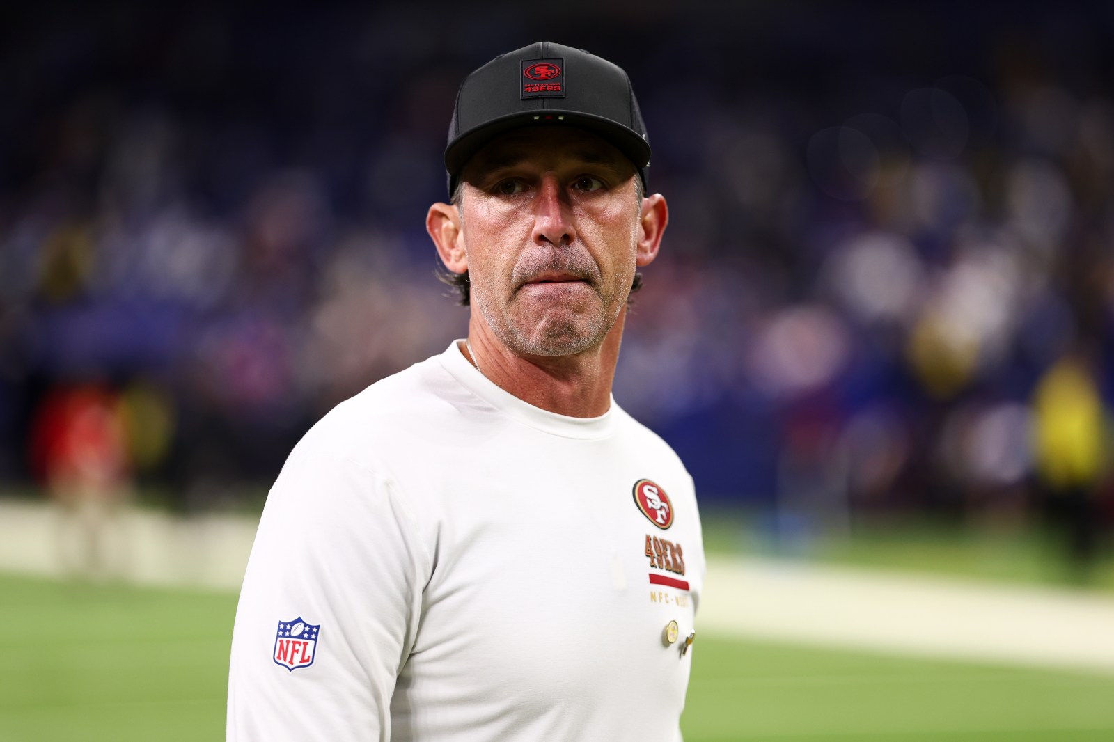 49ers Head Coach Kyle Shanahan Returns to Training Camp After Car Accident