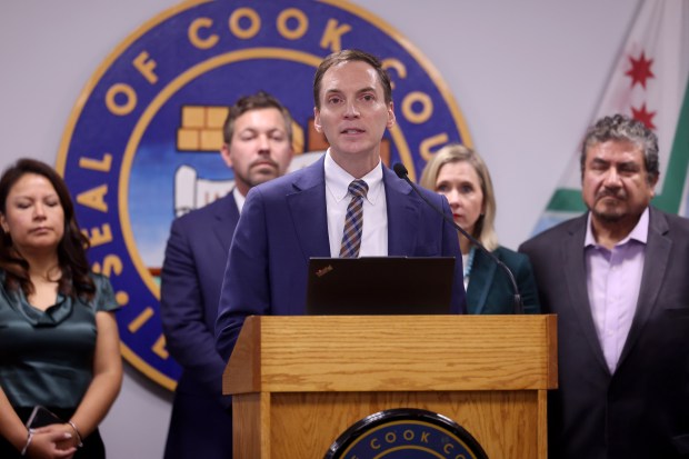 Man Sues Federal Government Over Alleged Warrantless Raid