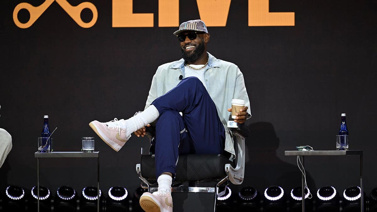 LeBron James Sparks Speculation at Fanatics Fest