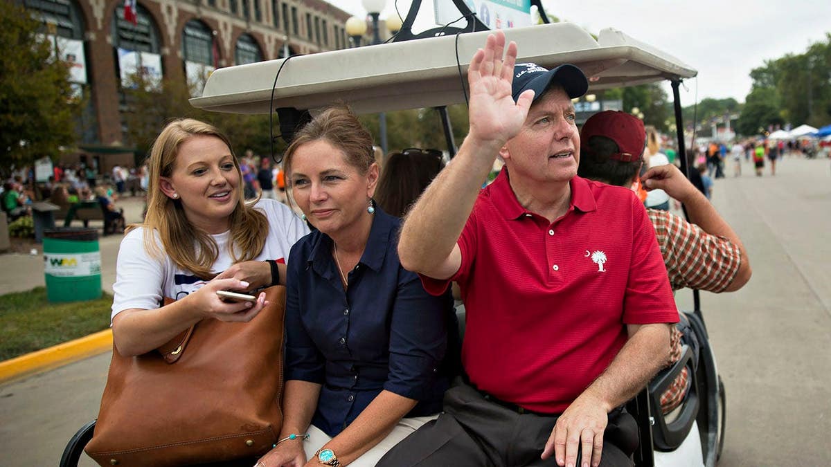 Trump Endorses Lindsey Graham’s Sister for Senate