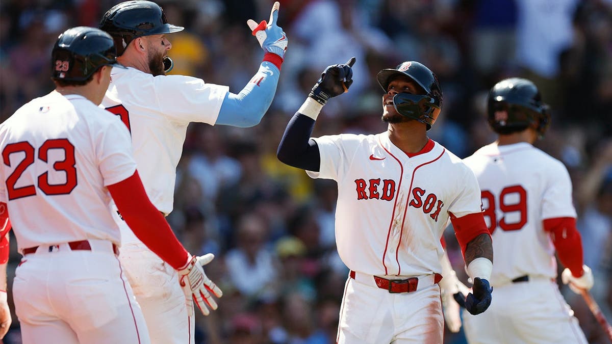Red Sox Winning Streak Ends, Relieves Local Restaurant’s Promotion Strain