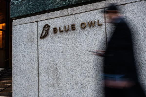 The Rise and Challenges of Private Credit Industry