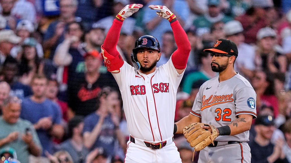 Red Sox Revival: A Phenomenal Turnaround