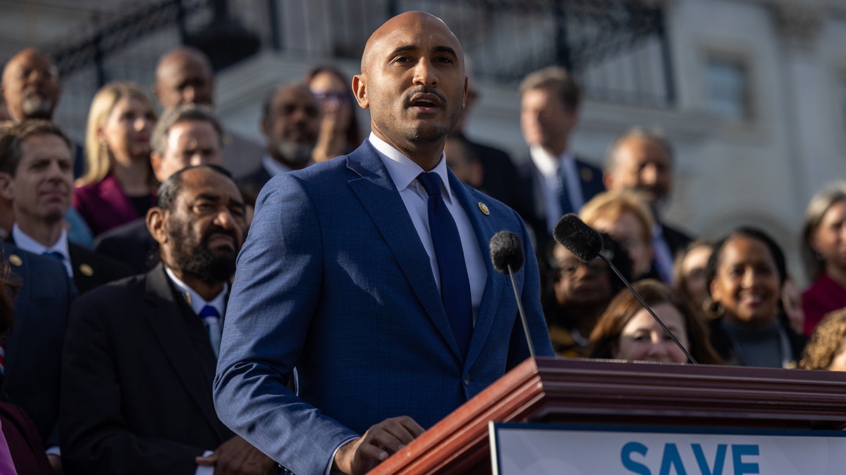 House Democrats Break Ranks on Transgender Athletes in Women’s Sports