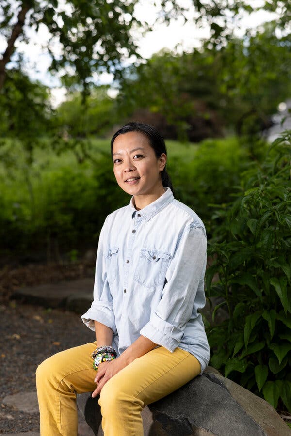 Republicans Invest in Francesca Hong’s Primary Campaign