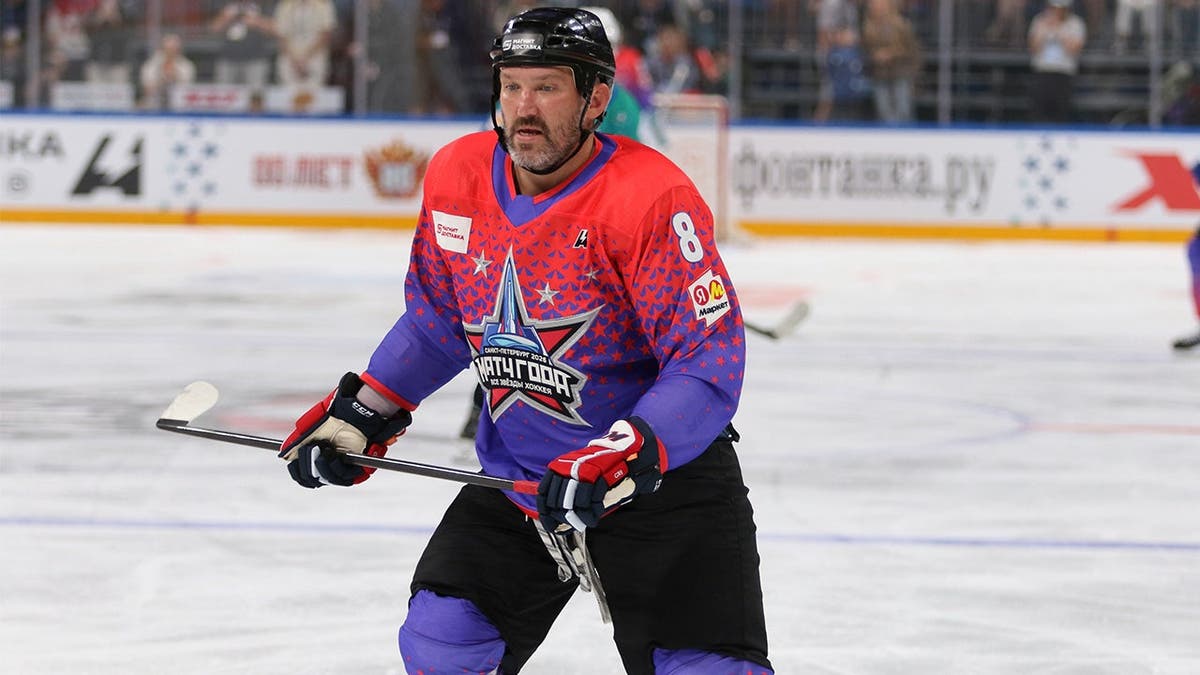 Alex Ovechkin Crashes Wedding Photos in Russia
