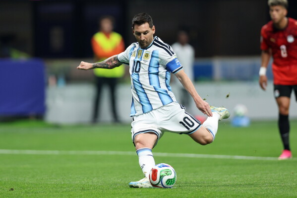 Messi’s Heroics Lead Argentina to World Cup Comeback Win