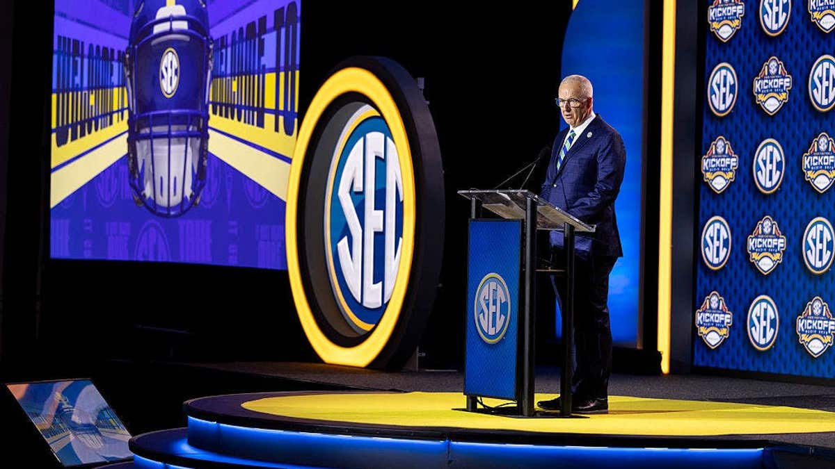 SEC Media Days: Conference Battles and Michigan Investigation Shake College Athletics