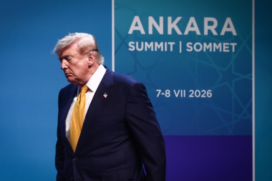 Stalled Efforts in U.S.-Iran Peace Talks Amid Ongoing Conflicts