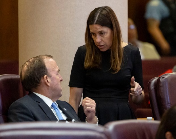 Chicago City Council Approves Non-Binding Referendums Amid Political Struggles