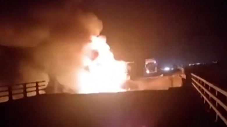 U.S. Strikes Iranian Bridges Amid Hormuz Tensions