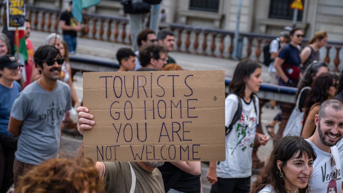 Barcelona’s Tightening Grip on Tourism